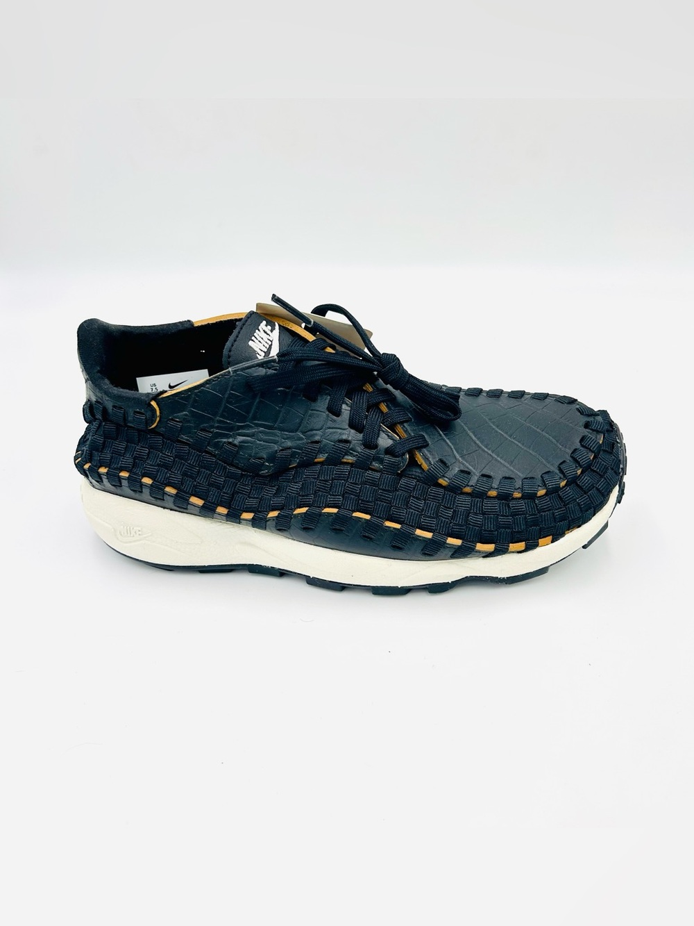Nike Air Footscape Woven Croc Black Leather Sneakers New Women’s Size 7.5 Rare - Picture 3 of 11